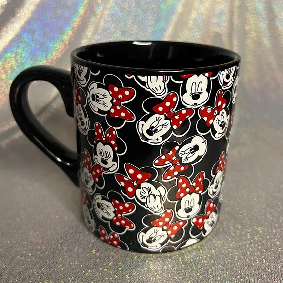 Disney Other - Disney Minnie Mouse black red white mug drink ware coffee tea kitchen brand new